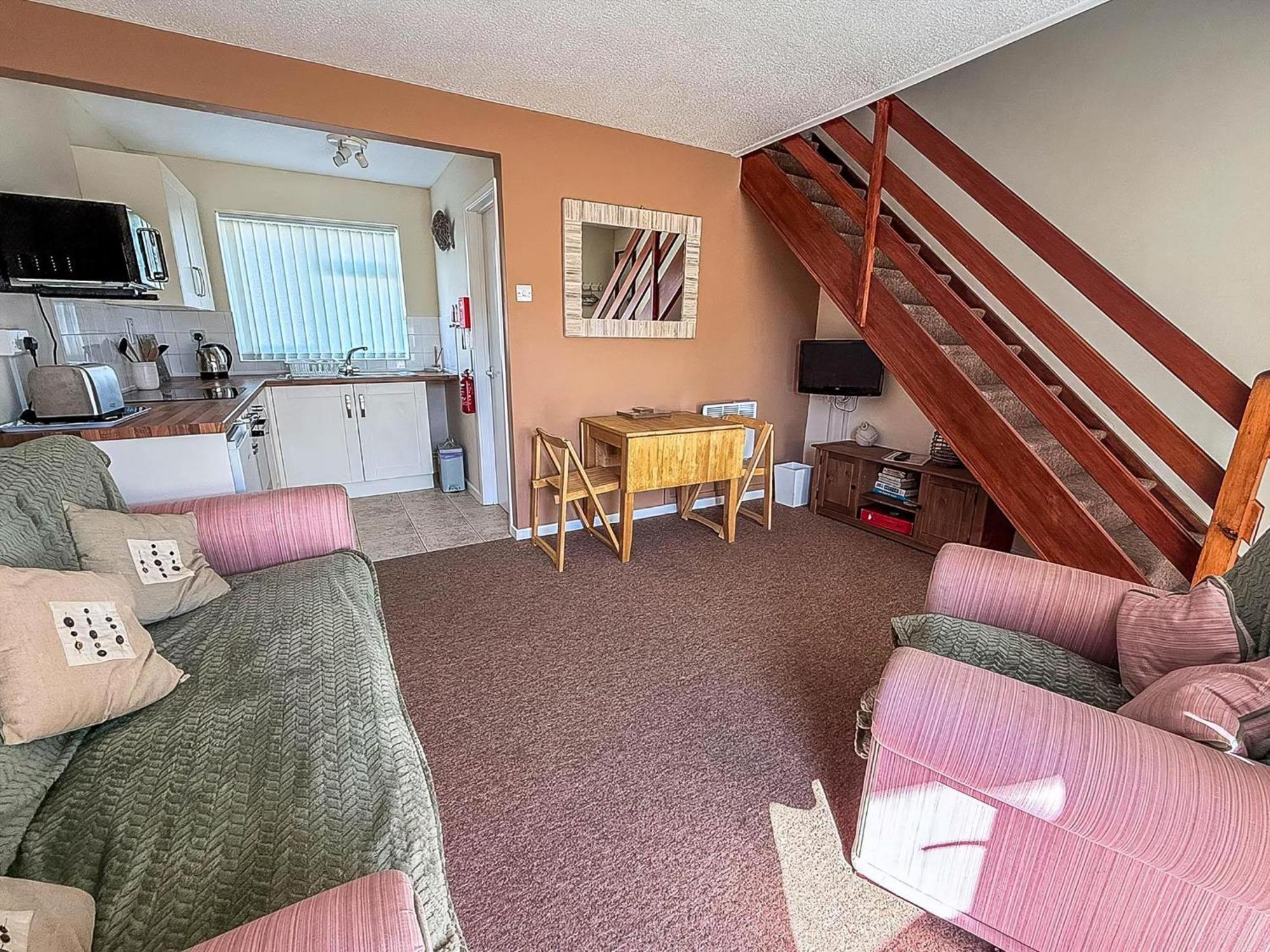 Lovely 4 Berth Chalet To Hire In Hemsby Nearby The Beach Ref 18177B エクステリア 写真