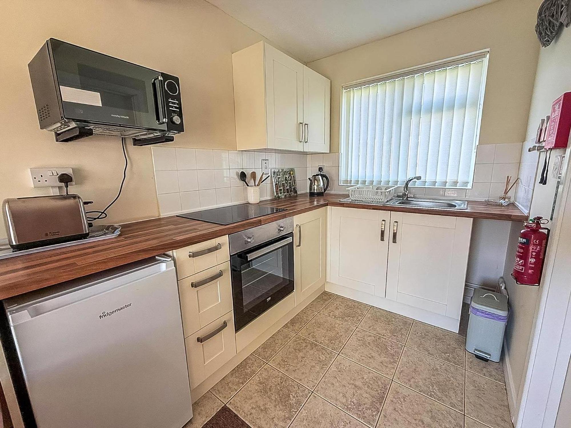 Lovely 4 Berth Chalet To Hire In Hemsby Nearby The Beach Ref 18177B エクステリア 写真